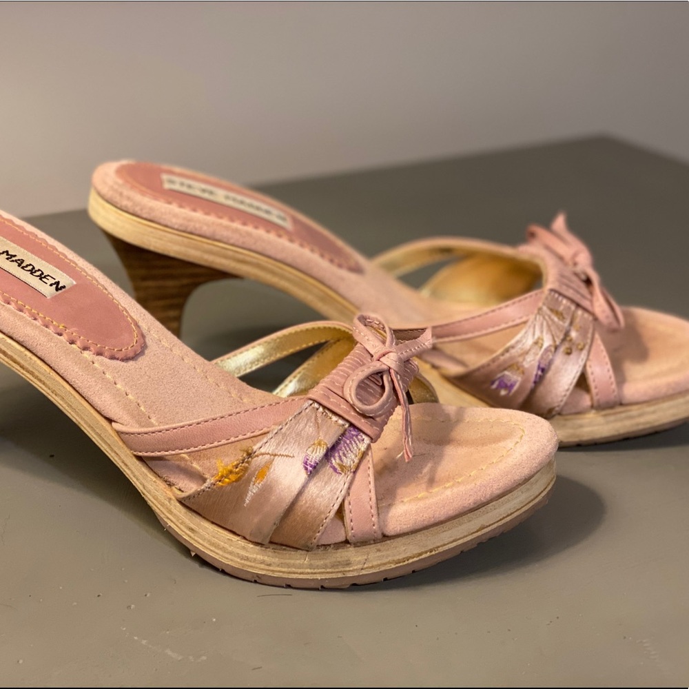 Steve madden kitten heel